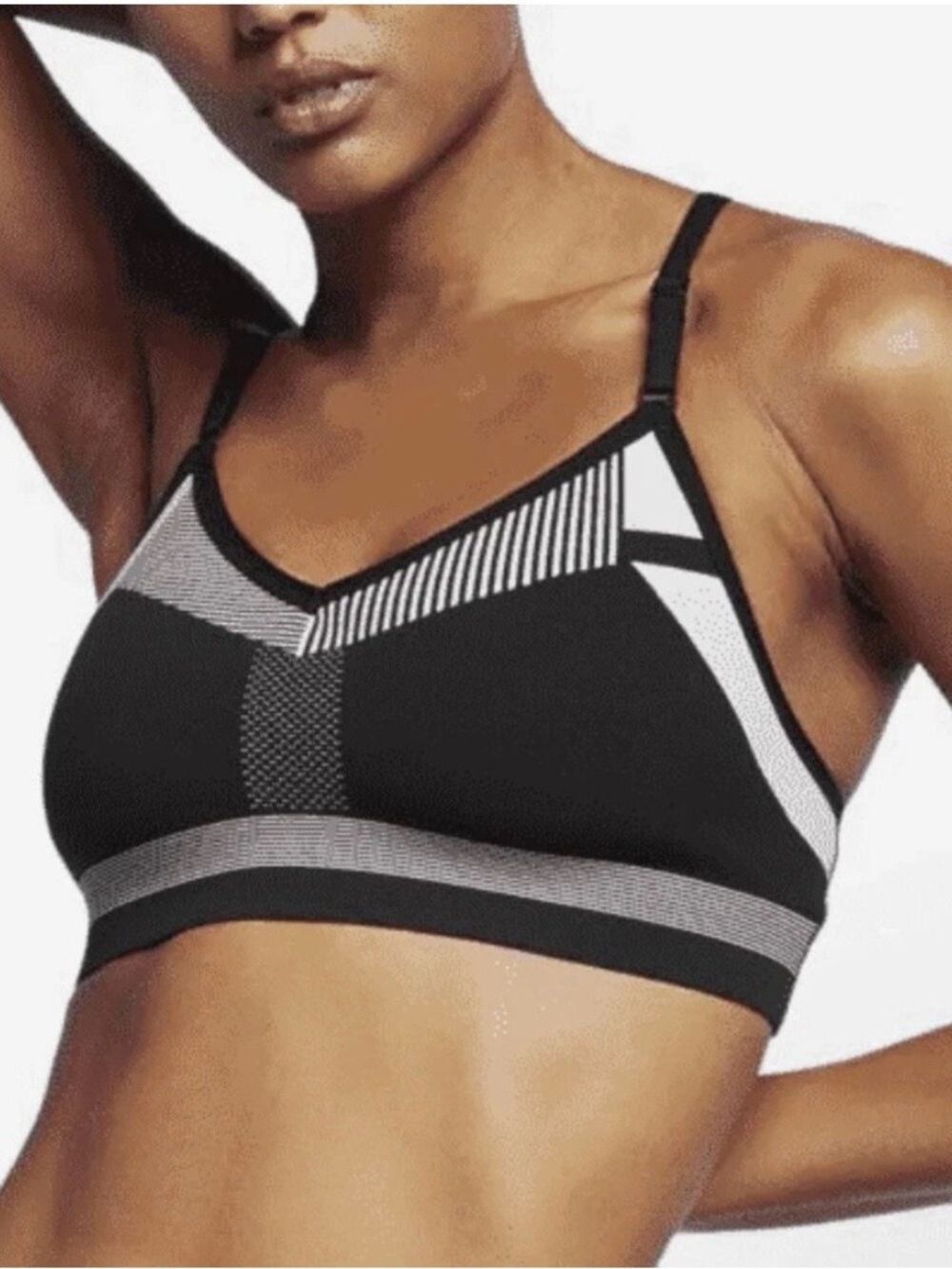 Nike Flyknit Women’s Sports Bra Dry Fit Tech Black / White Size: Small